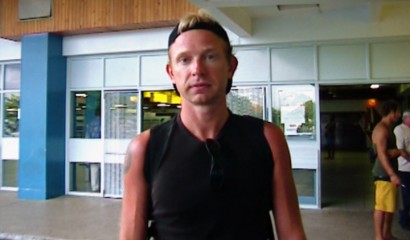 Lasse på Nadi International Airport , Fiji Lasse på Nadi International Airport , Fiji