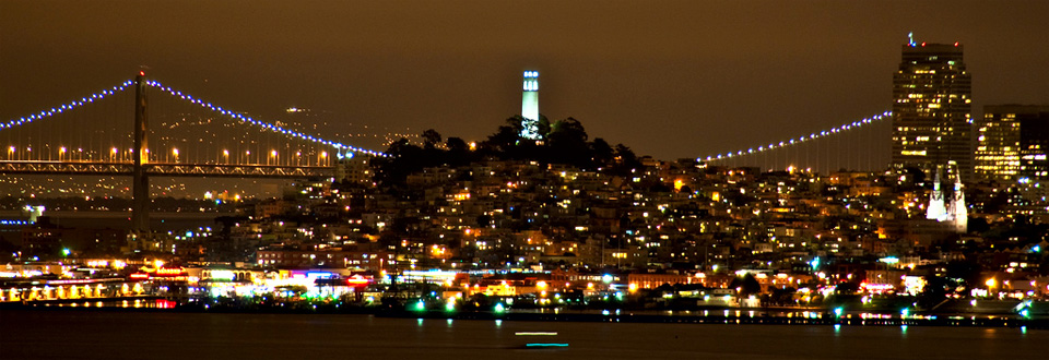 San Francisco skyline kvällstid, Kalifornien USA