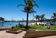 Hillarys boat harbour