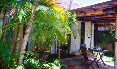 Mysig uteplats vid den privata poolen, Waka Maya Sanur