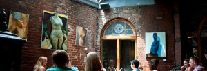 Solljus vid taket på The Cupping Room Café, SoHo New York