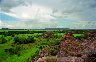 Arnhem Land från klippa i Kakadu National Park