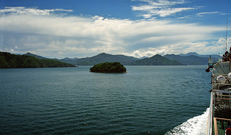 Färja mellan Pickton och Wellington, The Interislander