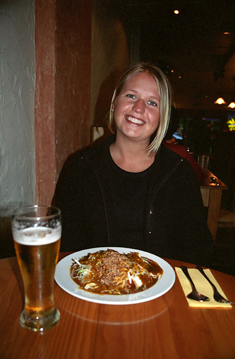 Anki, middag på Cinta Malaysian Kitchen