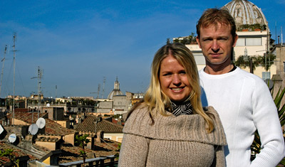 Anki & Lasse på hotellets takterass
