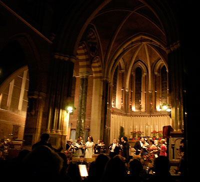 Föreställning i kyrka