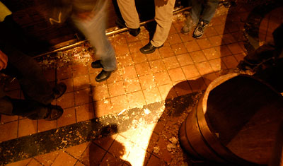 bar