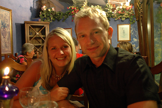 Anki och Lasse på restaurang La Choza