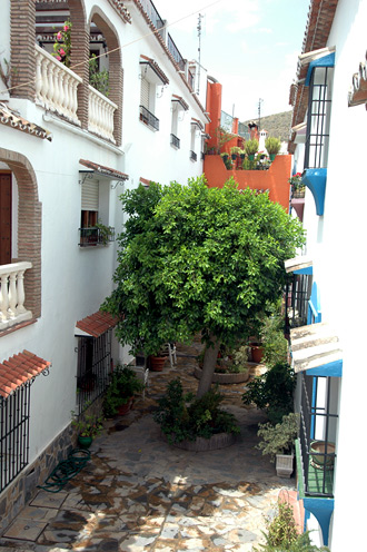 Typisk gata i Benahavis