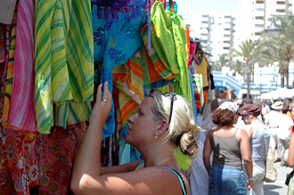 Anki kollar om hon hittar något