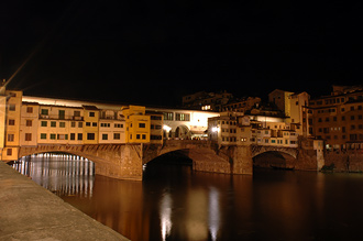 Ponte Vecchio, kvällstid.
