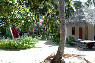 En kort bit ifrån restaurangen och receptionen