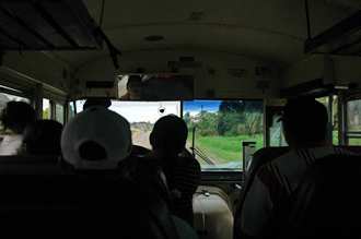 På buss mellan Corozal och Orange Walk