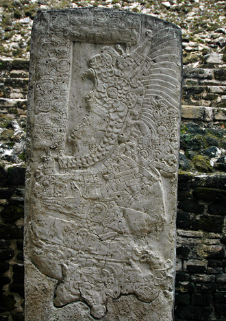 Stela 9, Lamanai