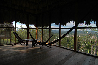 Cabana på Cahal Pech