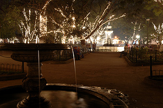 Torget mitt i Antigua