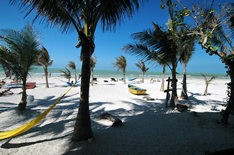 Stranden vid Posada Mawimbi