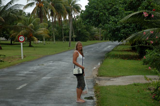 Anki på promenad hemåt