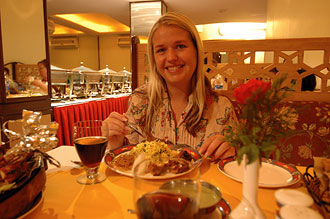 Anki vid kvällsmiddagen