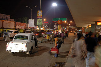 Tågstation, Delhi