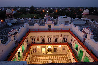 Utsikt ifrån taket på Laxmi Vilas Palace