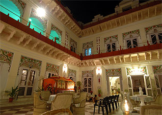 Laxmi Vilas Palace