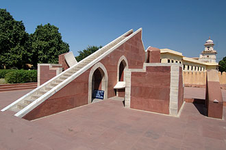 Tidvisning på Jantar Mantar observatorium