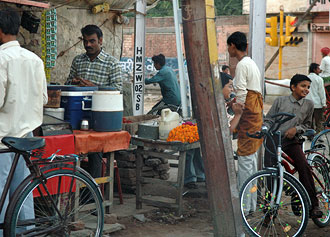 Gatuvy, Jaipur