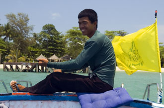 Båtfärd till Koh Kham