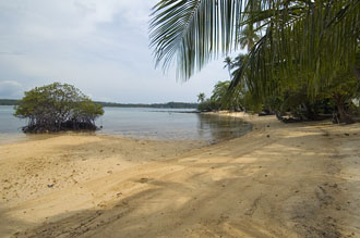 Strand, Koh Kham