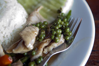 Lunchrätt på The Beach Natural Resort, Koh Kood