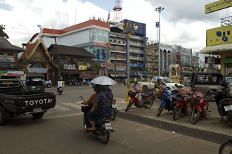 Gatvy, Trat