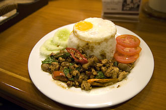 Roomservice, Narai Hotel, Bangkok