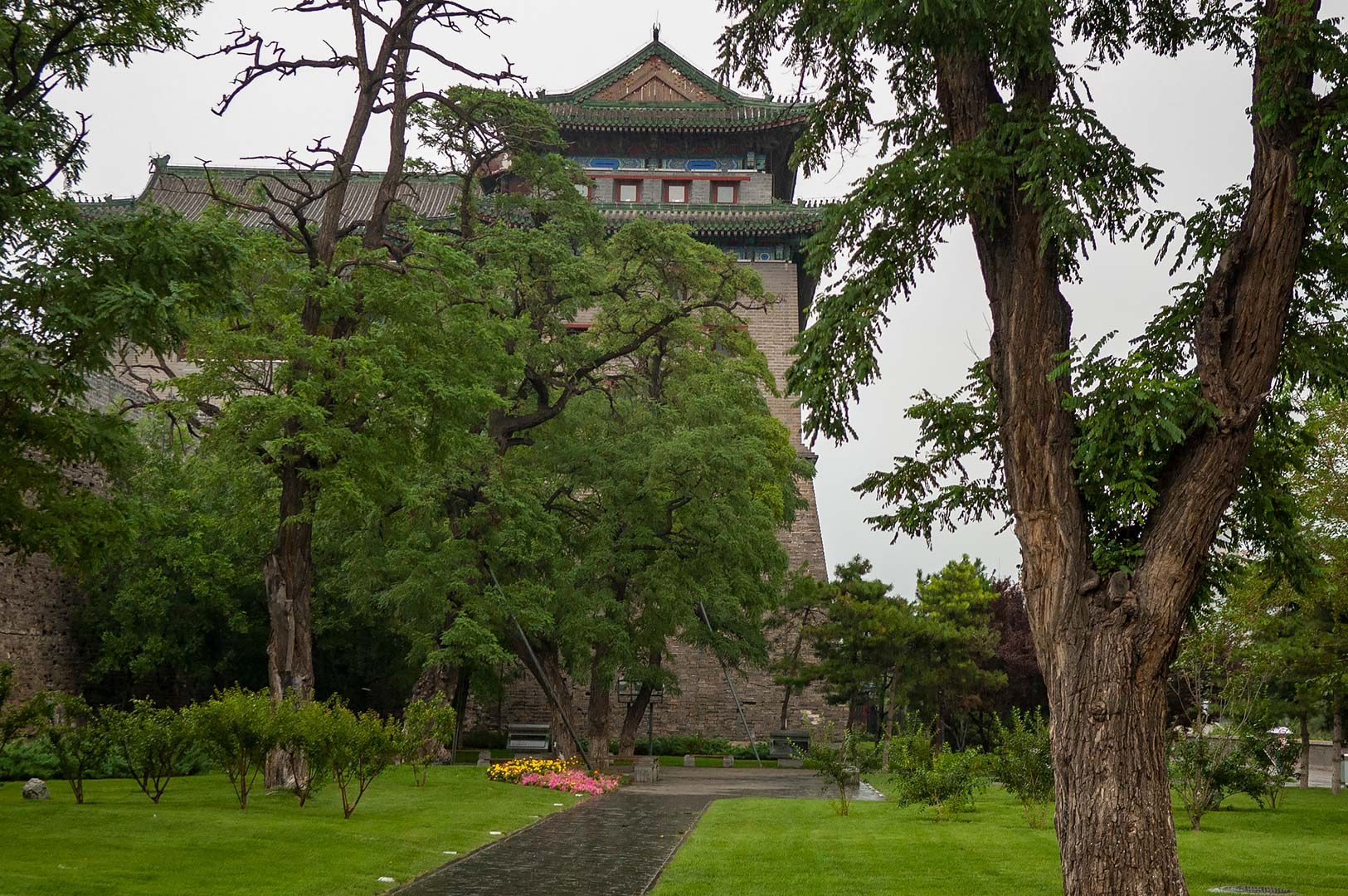 Dongbianmen vakttornet i Ming City Wall Ruins, Beijing