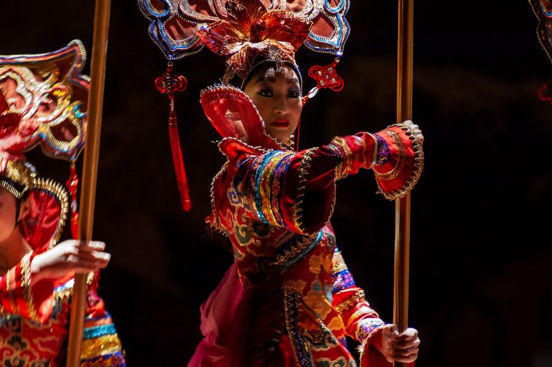 Acrobatics Macrocosm färgsprakande show, Beijing