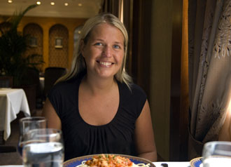 Anki, lunch på Tibet Hotel, Chengdu