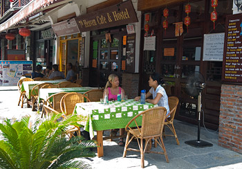 Lunch på Heaven Cafe & Hostel