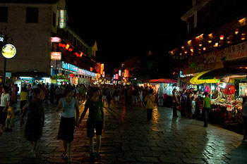 Shoppinggata, Yangshuo