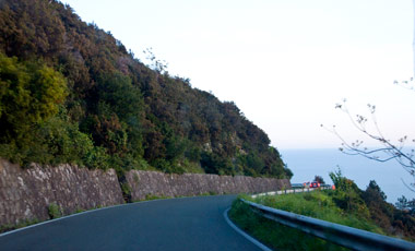 Kustväg på väg mot Cinque terre