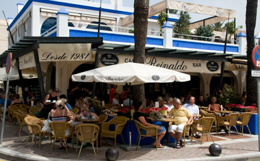 Reinaldo, vid Estepona hamn