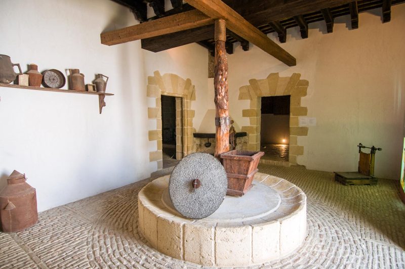 Kvarn inne på Alcazar, Jerez Spanien