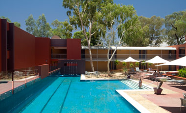 Poolen vid Lost Camel Hotel, Ayers Rock