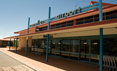 Connellan Airport, Ayers Rock