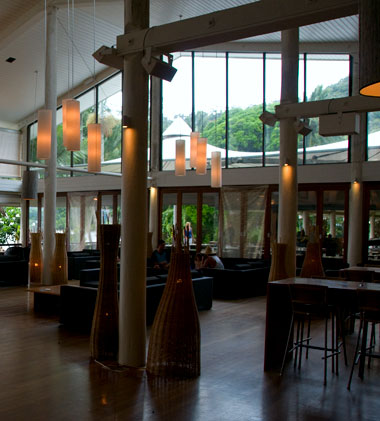 Bar, Dunk Island Resort