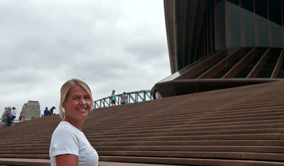 Anki på väg upp mot Sydney Operahus