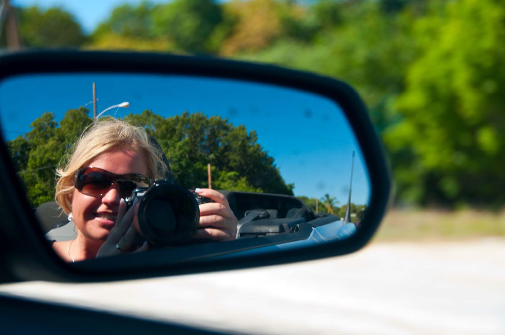 Anki selfie i cabriolet på väg till Key West
