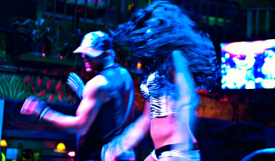 Dansshow på Mango’s Tropical Café, Ocean Drive Miami