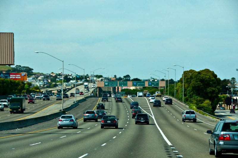 Bilfärd från flygplats in till San Francisco centrum
