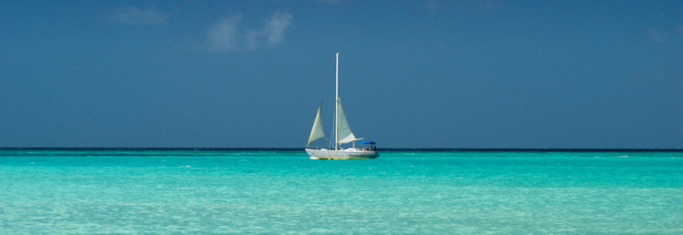 Aruba sailboat by Eagle Beach