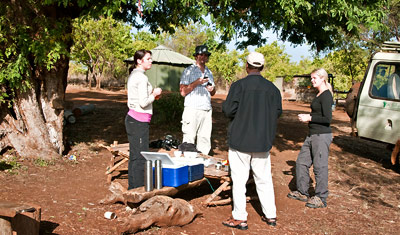 Vi intar sen frukost i Meru National Park